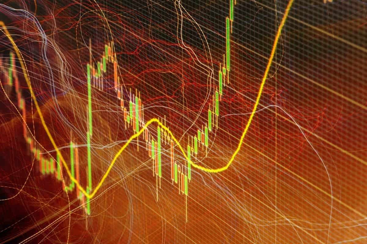 Обзор популярного Форекс-брокера LamdaTrade: полезные инструменты и гарантии безопасности